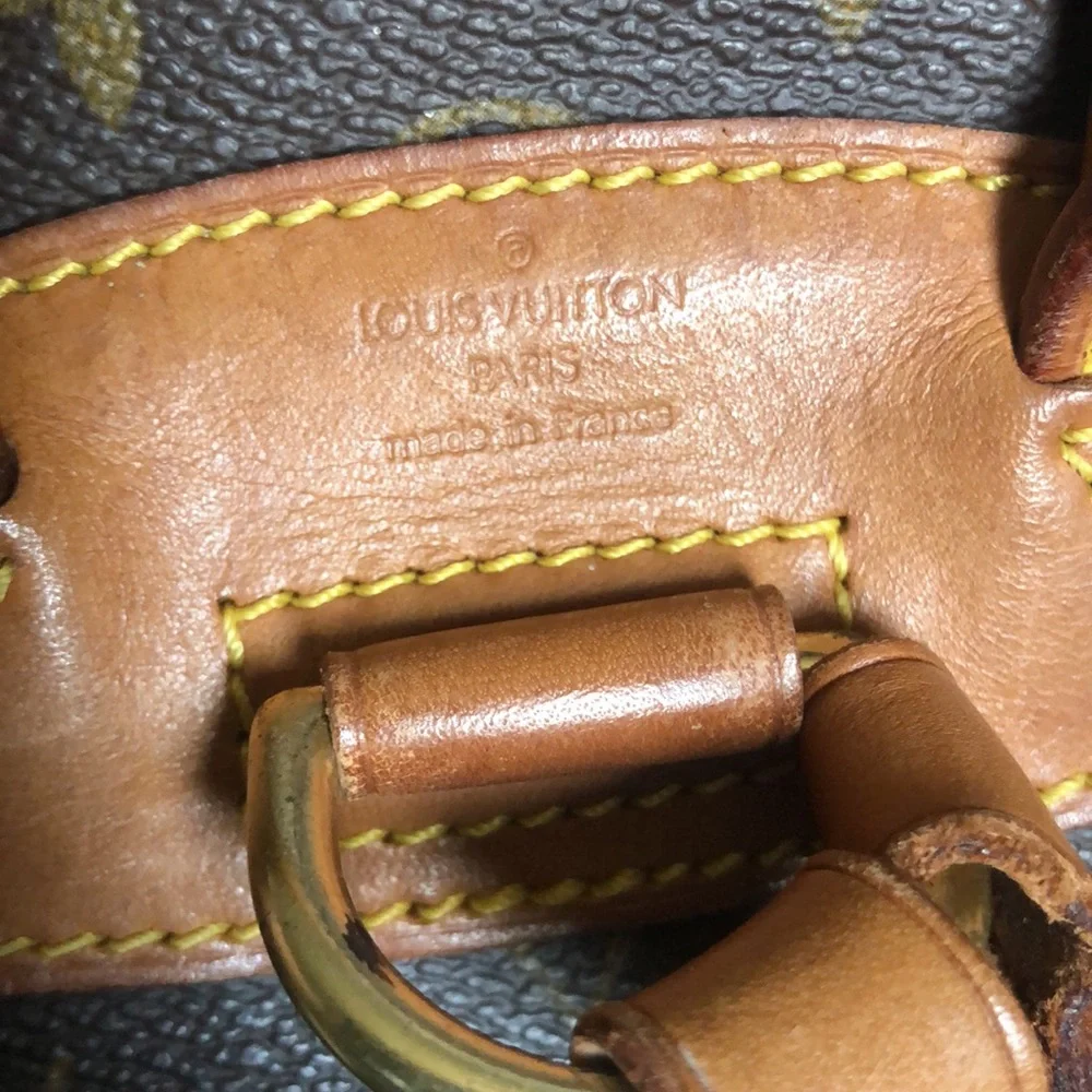 💎 Kendall Jenner 💎 mini BACKPACK Louis Vuitton montsouris pm RARE - Picture 15 of 16